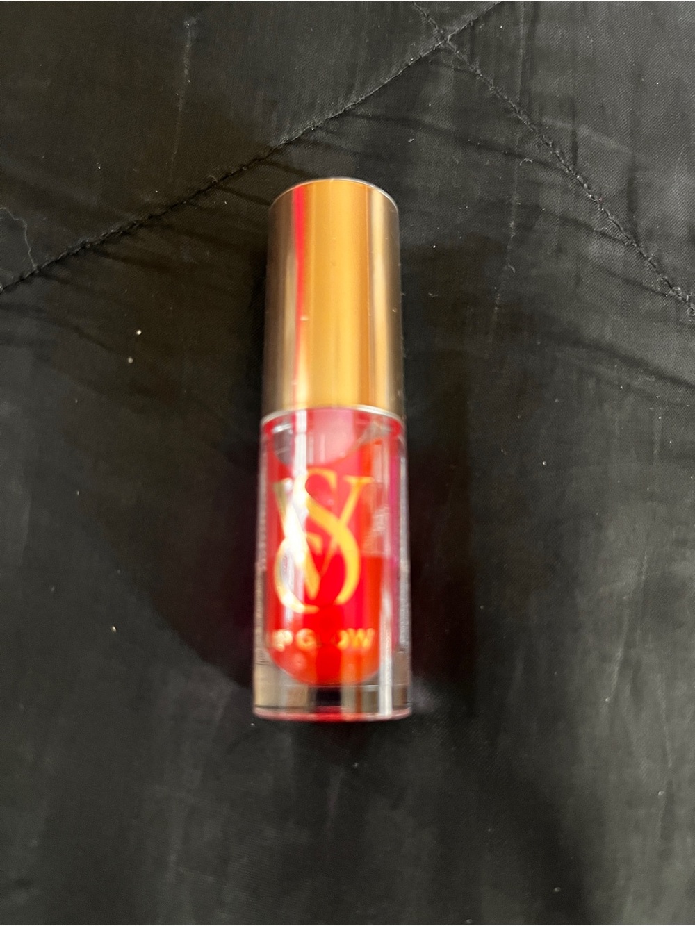 NWT Victoria’s Secret conditioning lip oil
